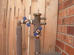 Backflow valve